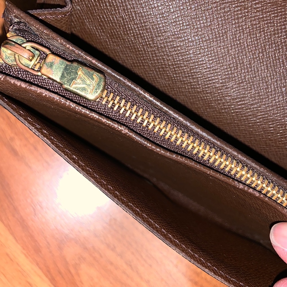Authentic Louis Vuitton Monogram Cardholder Flap Wallet - Picture 14 of 16